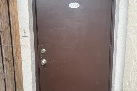 Adosado en alquiler en Lauderhill, Florida, 2 dormitorios, 94.76 m2 № 1968025 - foto 19