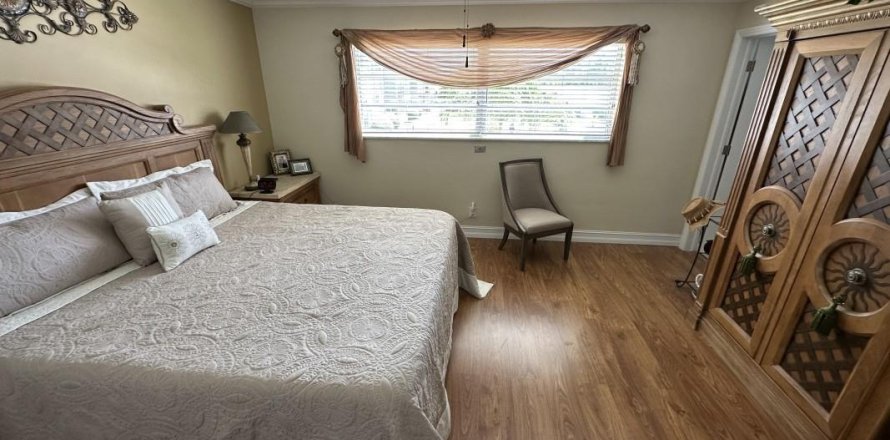 Condo in Hallandale Beach, Florida, 2 bedrooms  № 1100215