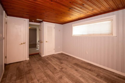 House in Bradenton, Florida 4 bedrooms, 140.65 sq.m. № 2232381 - photo 25