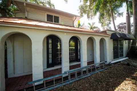 House in Bradenton, Florida 4 bedrooms, 140.65 sq.m. № 2232381 - photo 5