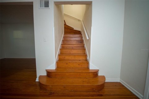 House in Bradenton, Florida 4 bedrooms, 140.65 sq.m. № 2232381 - photo 16