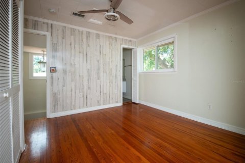 House in Bradenton, Florida 4 bedrooms, 140.65 sq.m. № 2232381 - photo 30