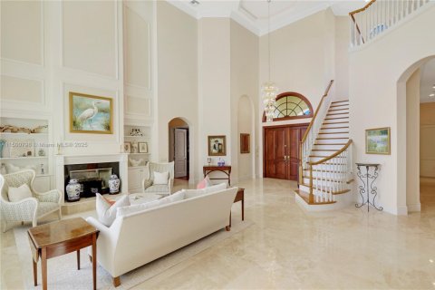 House in Jupiter, Florida 4 bedrooms, 528.71 sq.m. № 1811782 - photo 9