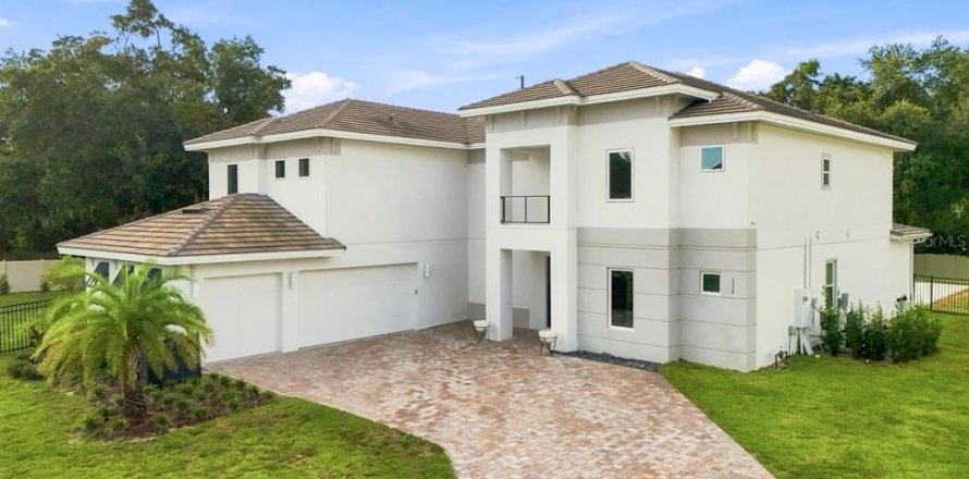 House in Gotha, Florida 6 bedrooms, 485.51 sq.m. № 2329299