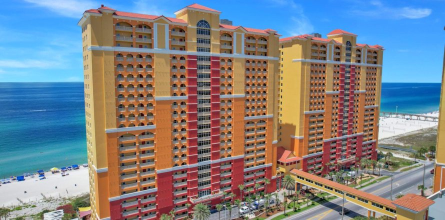 Condo in Panama City Beach, Florida, 1 bedroom № 558996