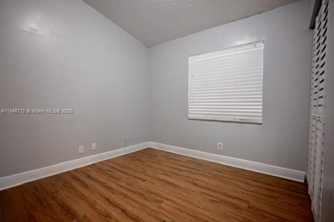 Adosado en venta en Plantation, Florida, 3 dormitorios, 122.45 m2 № 1855388 - foto 12