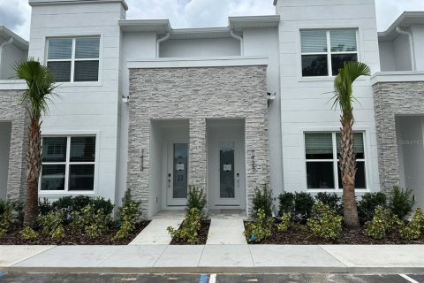 Touwnhouse à Clermont, Floride 3 chambres, 172.15 m2 № 2425966