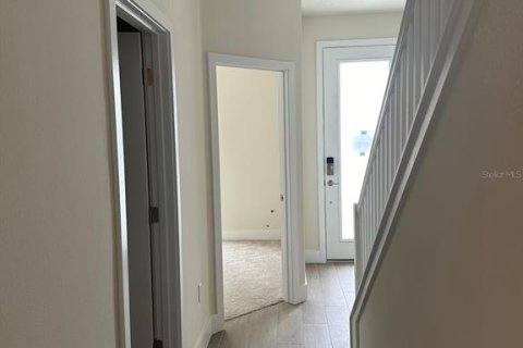 Touwnhouse à louer à Clermont, Floride: 3 chambres, 172.15 m2 № 2425966 - photo 12