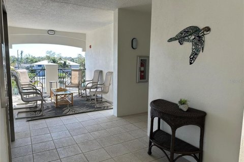 Copropriété à louer à Englewood, Floride: 3 chambres, 188.41 m2 № 2166291 - photo 23