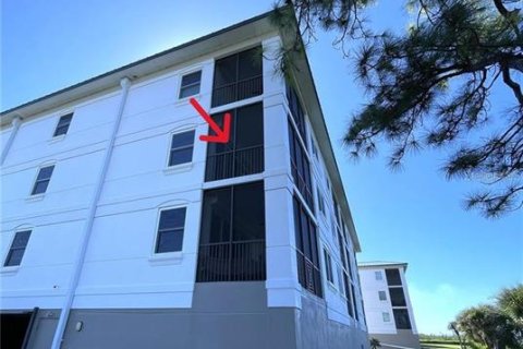 Copropriété à louer à Englewood, Floride: 3 chambres, 188.41 m2 № 2166291 - photo 2