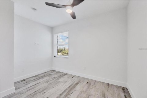 Copropriété à louer à Englewood, Floride: 3 chambres, 188.41 m2 № 2166291 - photo 17
