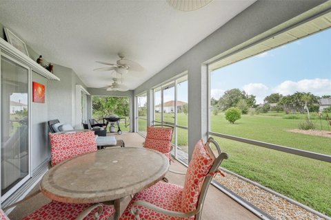 House in Punta Gorda, Florida 3 bedrooms, 163.23 sq.m. № 1899233 - photo 7