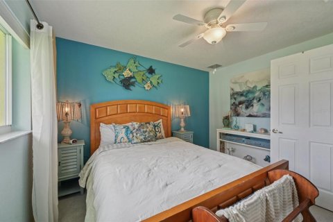 House in Punta Gorda, Florida 3 bedrooms, 163.23 sq.m. № 1899233 - photo 22