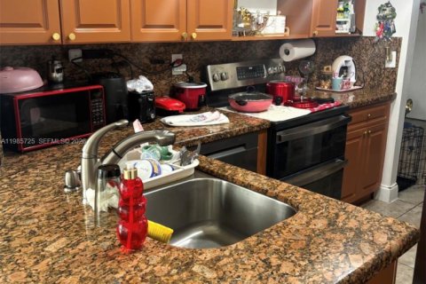 Купить кондоминиум в Майами, Флорида 1 комната, 100.89м2, № 2048859 - фото 5