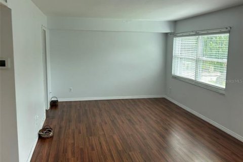 Condominio en alquiler en Dunedin, Florida, 4 dormitorios, 132.39 m2 № 1802089 - foto 15