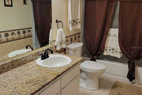 Villa ou maison à vendre à Ruskin, Floride: 2 chambres, 93.65 m2 № 2434500 - photo 10