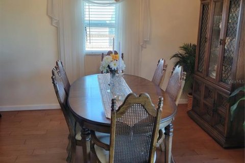 Villa ou maison à vendre à Ruskin, Floride: 2 chambres, 93.65 m2 № 2434500 - photo 7