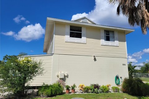 House in Ruskin, Florida 2 bedrooms, 93.65 sq.m. № 2434500