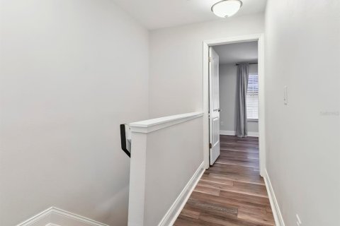 Touwnhouse à vendre à Tampa, Floride: 2 chambres, 101.64 m2 № 2419159 - photo 18