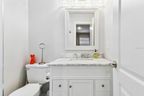 Touwnhouse à vendre à Tampa, Floride: 2 chambres, 101.64 m2 № 2419159 - photo 27