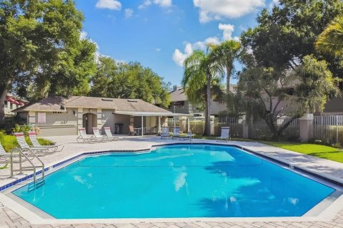 Touwnhouse à vendre à Tampa, Floride: 2 chambres, 101.64 m2 № 2419159 - photo 29