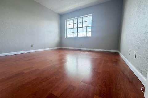 Touwnhouse à vendre à Davie, Floride: 3 chambres, 153.29 m2 № 2245414 - photo 27