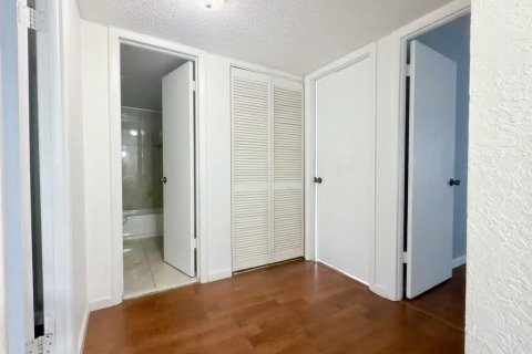 Touwnhouse à vendre à Davie, Floride: 3 chambres, 153.29 m2 № 2245414 - photo 24