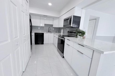 Touwnhouse à Davie, Floride 3 chambres, 153.29 m2 № 2245414