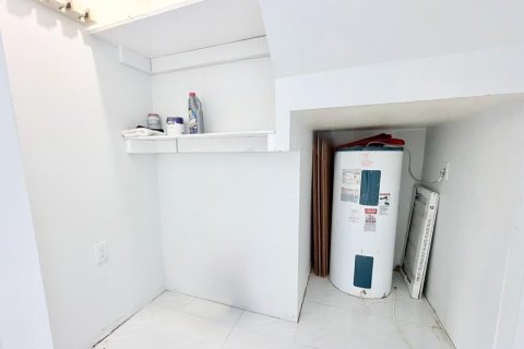 Touwnhouse à vendre à Davie, Floride: 3 chambres, 153.29 m2 № 2245414 - photo 11