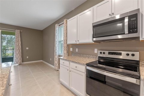 Adosado en venta en Howey-in-the-Hills, Florida, 3 dormitorios, 163.32 m2 № 1559818 - foto 8