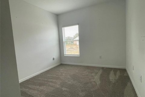 House in Lake Wales, Florida 4 bedrooms, 179.77 sq.m. № 1543985 - photo 13