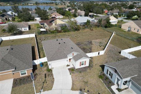 House in Lake Wales, Florida 4 bedrooms, 179.77 sq.m. № 1543985 - photo 4