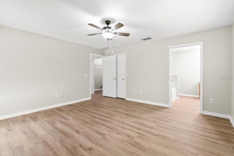 Casa en venta en Wildwood, Florida, 3 dormitorios, 194.82 m2 № 1817553 - foto 10