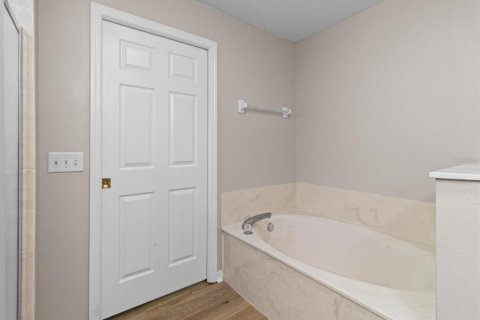 Casa en venta en Wildwood, Florida, 3 dormitorios, 194.82 m2 № 1817553 - foto 12