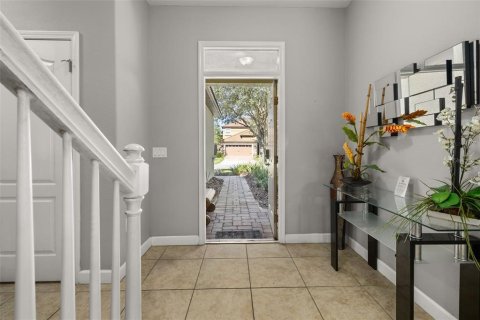 House in Davenport, Florida 5 bedrooms, 264.03 sq.m. № 1907735 - photo 3