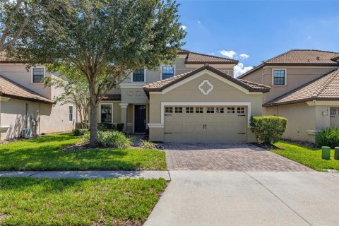 House in Davenport, Florida 5 bedrooms, 264.03 sq.m. № 1907735 - photo 2