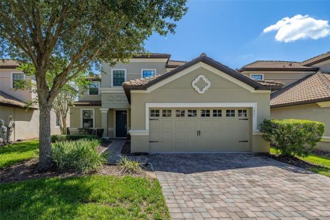 House in Davenport, Florida 5 bedrooms, 264.03 sq.m. № 1907735 - photo 1