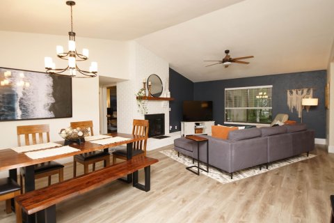 Casa en alquiler en Niceville, Florida, 3 dormitorios, 149.11 m2 № 561222 - foto 1