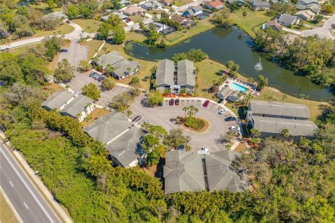 Condominio en alquiler en Sarasota, Florida, 2 dormitorios, 92.9 m2 № 1883224 - foto 17