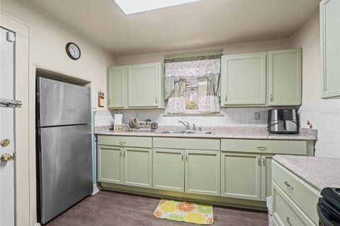 Villa ou maison à vendre à Ocala, Floride: 4 chambres, 110.37 m2 № 1883262 - photo 13