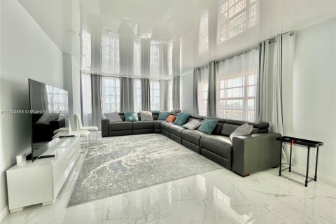 Copropriété à louer à Hallandale Beach, Floride: 3 chambres, 161.65 m2 № 1962397 - photo 5