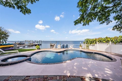 Casa en venta en Palm Harbor, Florida, 4 dormitorios, 386.75 m2 № 2097924 - foto 4