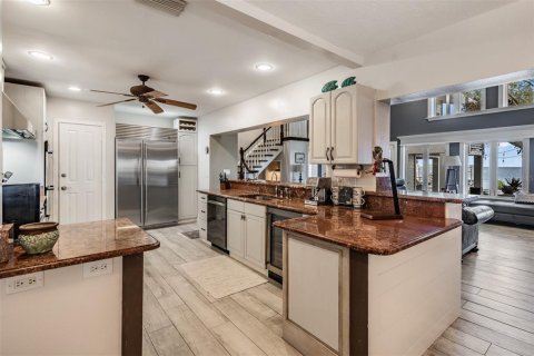 Casa en venta en Palm Harbor, Florida, 4 dormitorios, 386.75 m2 № 2097924 - foto 23