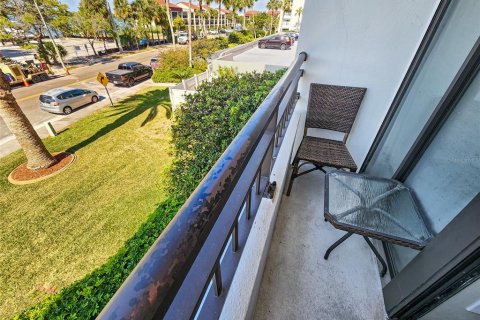 Condo in Clearwater, Florida, 2 bedrooms  № 1204576 - photo 28