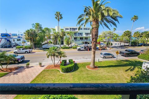 Condo in Clearwater, Florida, 2 bedrooms  № 1204576 - photo 29