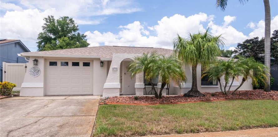 Villa ou maison à New Port Richey, Floride 2 chambres, 105.26 m2 № 2167242