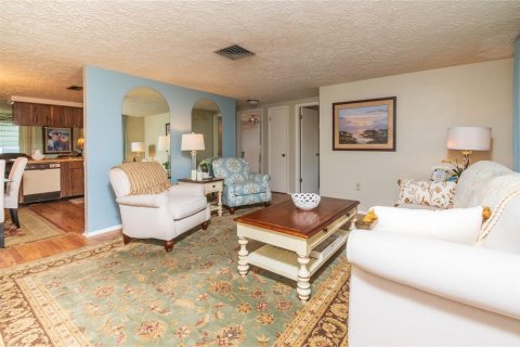Villa ou maison à vendre à New Port Richey, Floride: 2 chambres, 105.26 m2 № 2167242 - photo 6