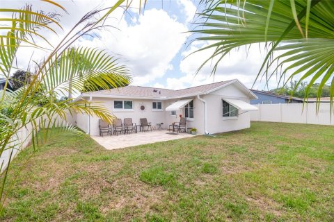 Villa ou maison à vendre à New Port Richey, Floride: 2 chambres, 105.26 m2 № 2167242 - photo 29