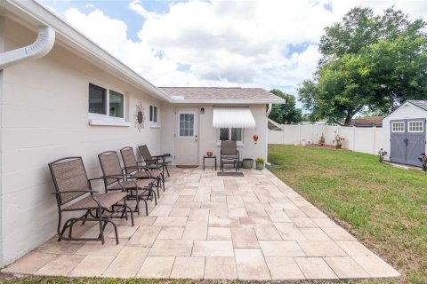 Villa ou maison à vendre à New Port Richey, Floride: 2 chambres, 105.26 m2 № 2167242 - photo 28