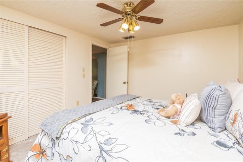 Villa ou maison à vendre à New Port Richey, Floride: 2 chambres, 105.26 m2 № 2167242 - photo 10